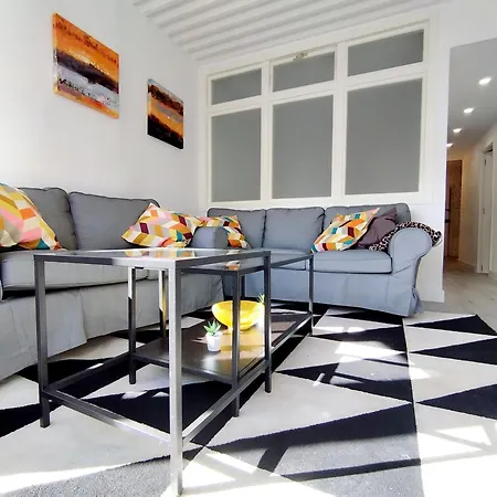 Surynieve Deluxe Apartamento *